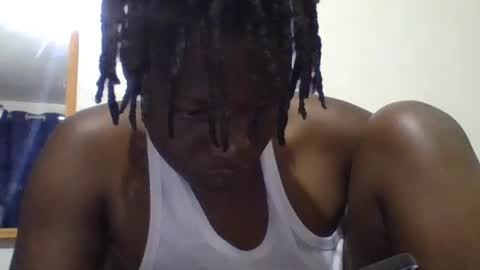 Snapshot of vee_tommy chatting on 06/29/26, 12:17 Vee tommy online show from 06/29/26, 12:17