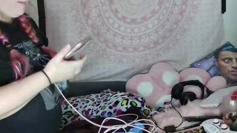 Veronica Lehane online show from 12/07/24, 10:23