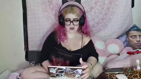 Veronica Lehane online show from 12/13/24, 11:34