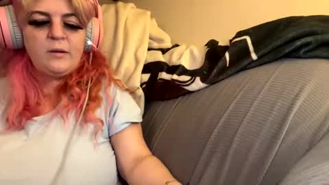 Veronica Lehane online show from 12/18/24, 09:58