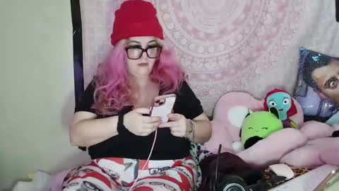 Veronica Lehane online show from 12/22/24, 08:27