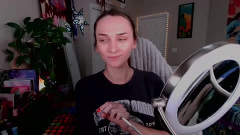 Violet Weatherbee online show from 02/12/25, 09:01