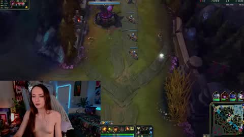 Violet Weatherbee online show from 03/08/25, 06:21