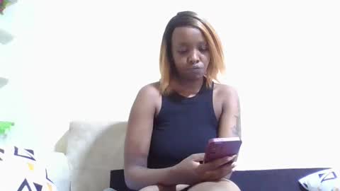 veey online show from 12/22/25, 09:17