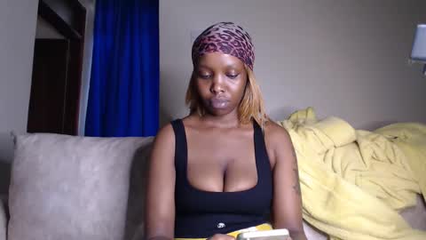 Snapshot of veey_dellah chatting on 04/11/26, 08:40 veey online show from 04/11/26, 08:40