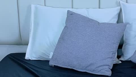 Mia brando online show from 03/08/26, 02:04