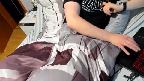 D online show from 09/15/25, 05:57