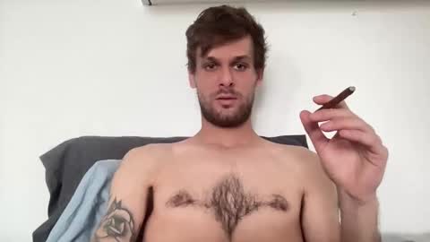 Joeyyy online show from 04/25/26, 06:49