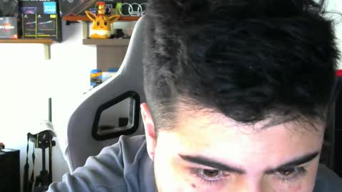 Charles online show from 02/12/26, 02:45