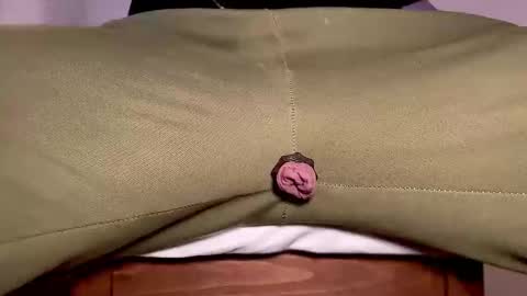 veiny_thing online show from 12/18/25, 01:33