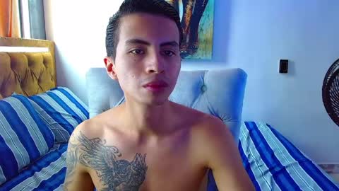 velk_hot1 online show from 04/07/26, 02:17