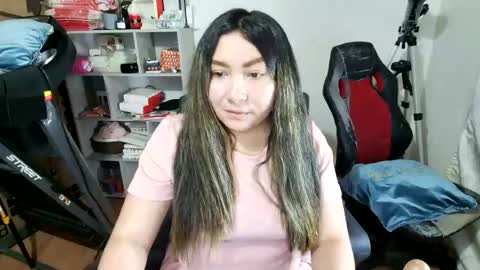 Snapshot of vellarossa chatting on 07/05/26, 04:52 Im VelaI will be Christmas and New Year with my family December 22 to January 13 I will miss you guys. online show from 07/05/26, 04:52