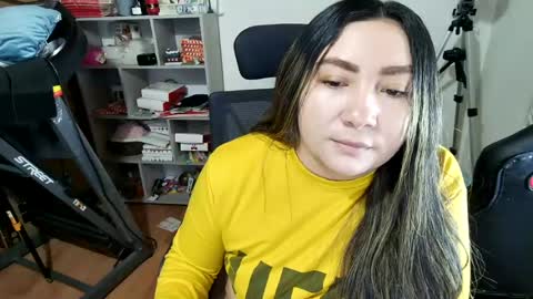 Snapshot of vellarossa chatting on 07/07/26, 06:47 Im VelaI will be Christmas and New Year with my family December 22 to January 13 I will miss you guys. online show from 07/07/26, 06:47