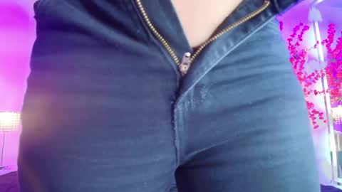 velora_nigth online show from 04/20/26, 11:24