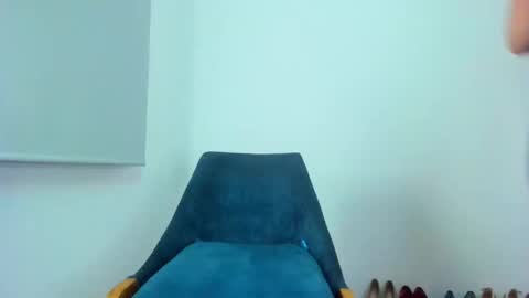 Snapshot of velourmuse chatting on 02/28/26, 12:00 Sara online show from 02/28/26, 12:00