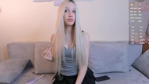 Hi im Hannah online show from 03/14/26, 05:35