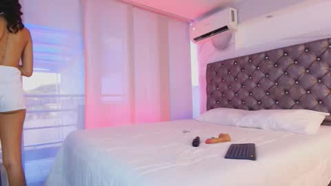 Barbie luna  online show from 03/04/26, 07:20