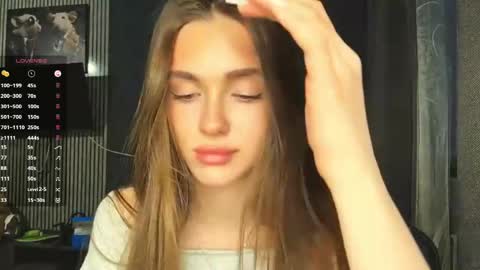 Nia online show from 04/29/26, 05:17