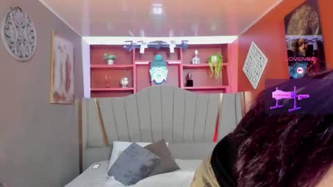 Isabella  online show from 01/19/26, 11:36