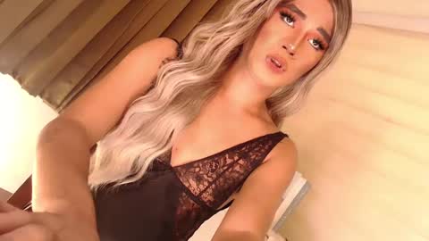 Richy will make you fall in love online show from 12/18/24, 01:23