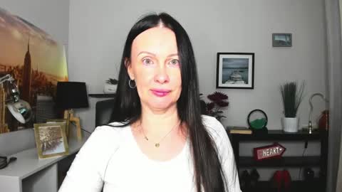 Jasmine online show from 09/24/25, 05:44