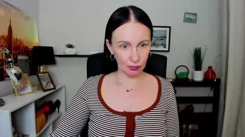 Jasmine online show from 10/14/25, 05:36