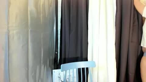 Snapshot of velvet_jess chatting on 03/01/26, 05:09 call me jessie online show from 03/01/26, 05:09