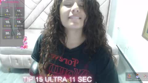 velvet_moon_v online show from 02/05/26, 07:51