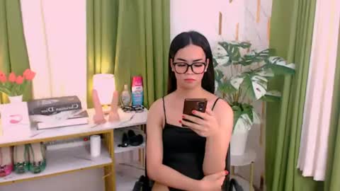 Snapshot of velvet_seductionprincess chatting on 07/07/26, 06:58 Velvet online show from 07/07/26, 06:58