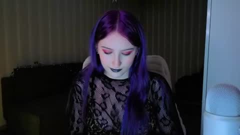 Snapshot of velvet_siren chatting on 06/26/26, 07:57 Violet online show from 06/26/26, 07:57