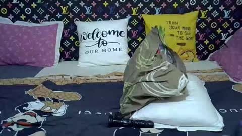 velvet online show from 01/17/26, 10:42