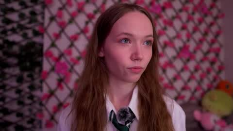 Polly online show from 10/18/25, 01:08