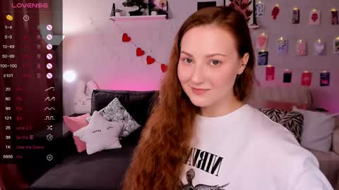 Mia online show from 04/19/26, 08:57