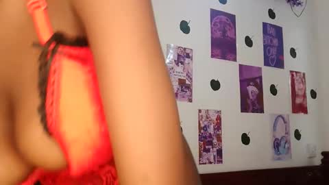 velvetdesiree online show from 06/02/26, 04:36
