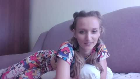 Snapshot of velvetintuition chatting on 06/17/26, 03:13 velvetintuition online show from 06/17/26, 03:13