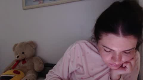 velvetmoon123 online show from 12/02/25, 09:21