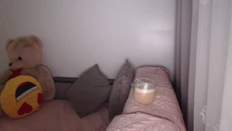 velvetmoon123 online show from 12/20/25, 05:14