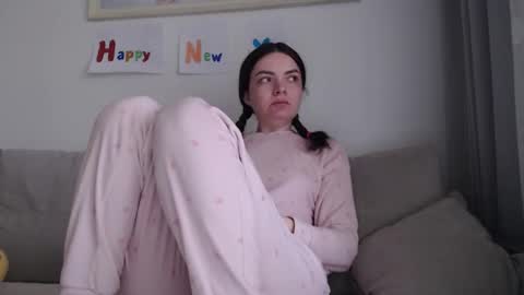 Snapshot of velvetmoon123 chatting on 02/12/26, 06:41 velvetmoon123 online show from 02/12/26, 06:41