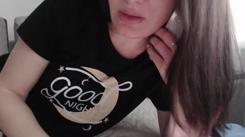 Snapshot of velvetmoon123 chatting on 03/02/26, 08:21 velvetmoon123 online show from 03/02/26, 08:21