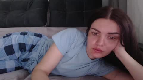 velvetmoon123 online show from 04/01/26, 06:36