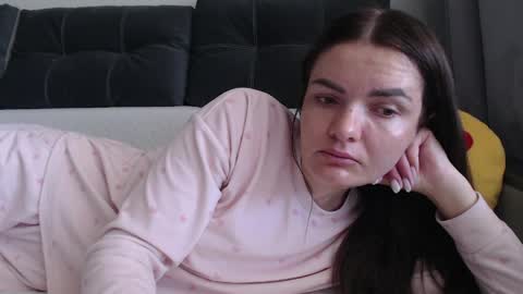velvetmoon123 online show from 05/05/26, 07:16