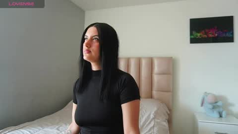 velvet online show from 04/14/26, 08:59