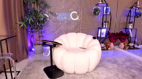 Velvet online show from 03/18/26, 04:59