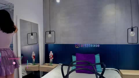 velvettease_ online show from 12/20/25, 12:56