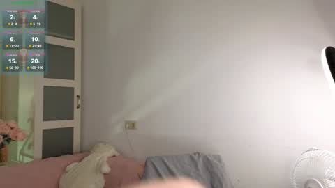 Snapshot of velvetvalkyries chatting on 01/03/25, 01:47 CLEOshort hair  TIna long hair  online show from 01/03/25, 01:47