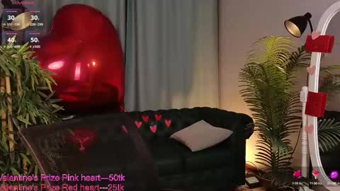 Snapshot of velvetvalkyries chatting on 02/15/25, 06:12 CLEOshort hair  TIna long hair  online show from 02/15/25, 06:12