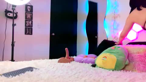 velvetvibes_ online show from 04/06/26, 02:42