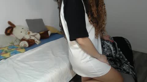 Adora19   Elian30 online show from 10/07/25, 06:10