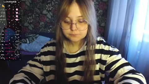 Snapshot of vendymories chatting on 04/29/26, 02:37 eva 3 online show from 04/29/26, 02:37