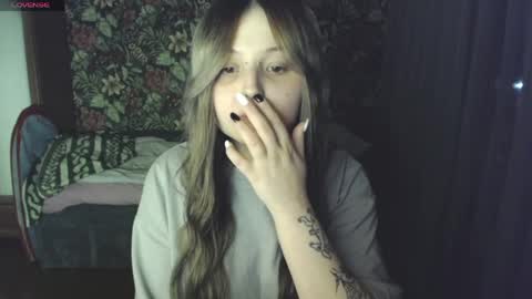 Snapshot of vendymories chatting on 05/01/26, 04:44 eva 3 online show from 05/01/26, 04:44